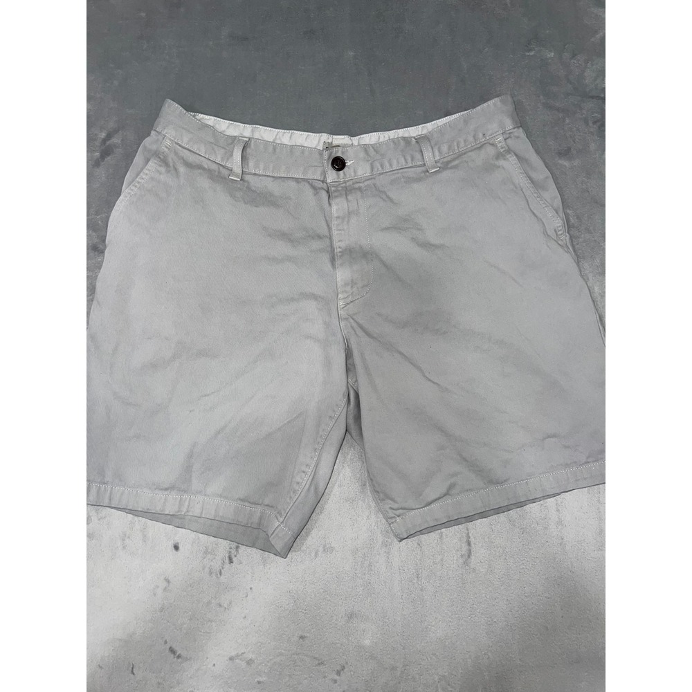 Dockers D3 Classic Fit Mens Gray Khaki Chino Shorts Size 36 35412-0004